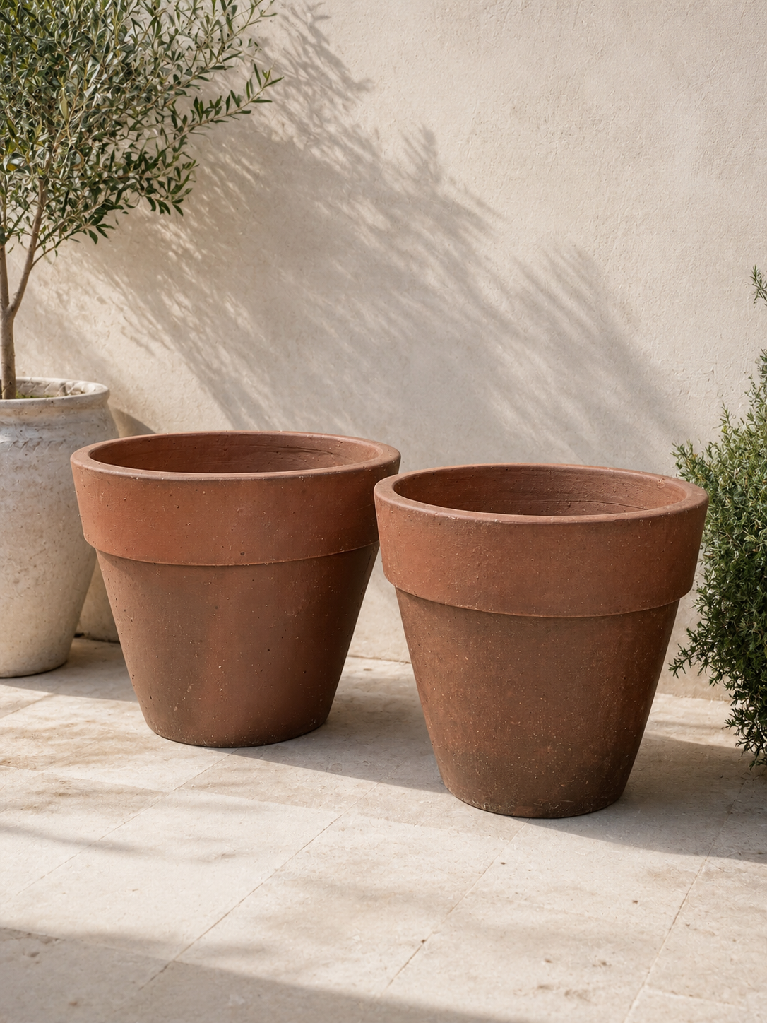 The Gio

Handcrafted Bronze Planter